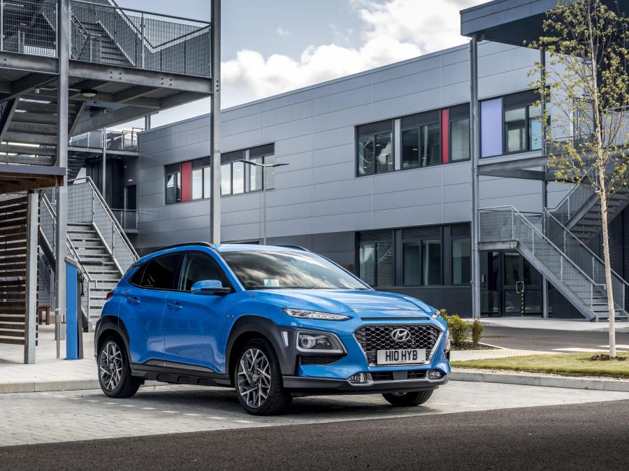  Hyundai Kona Hybrid (OS) 2019 года  (UK) (фото 23 из 40)